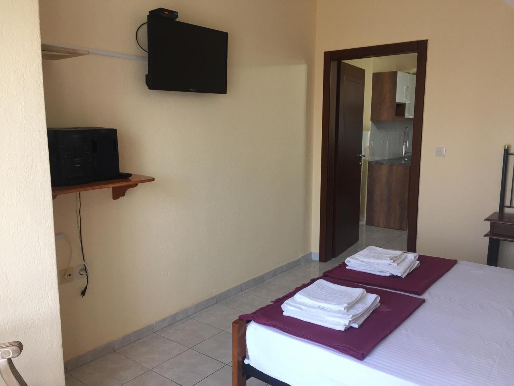 Villa Askamnia And Suites นิกิติ ห้อง รูปภาพ